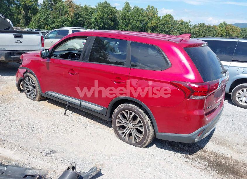 Photo 3 of 2017 Mitsubishi Outlander SE (VIN JA4AD3A37HZ067439)