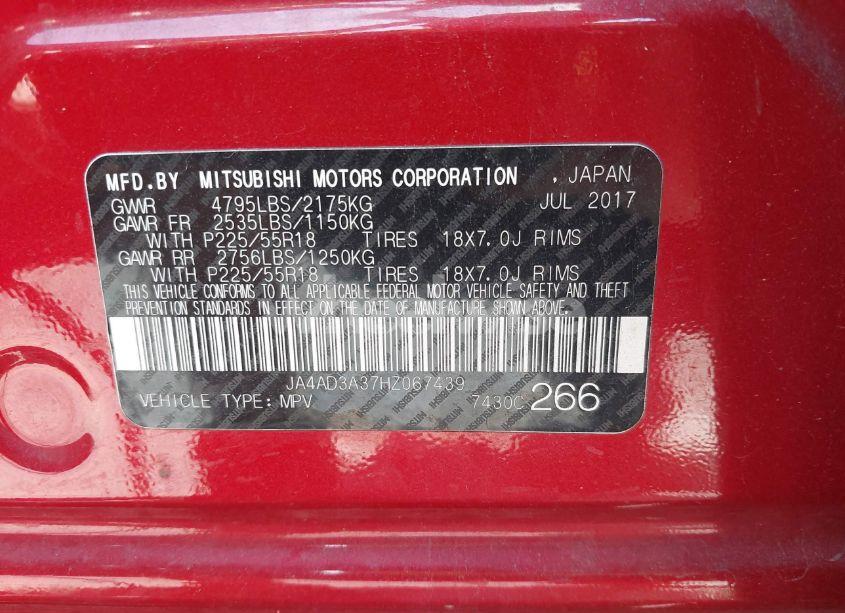 Photo 9 of 2017 Mitsubishi Outlander SE (VIN JA4AD3A37HZ067439)