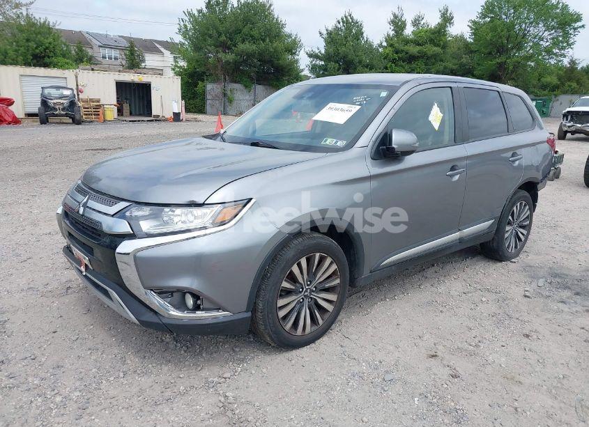 Photo 2 of 2020 Mitsubishi Outlander SE 2.4 (VIN JA4AD3A37LZ044719)