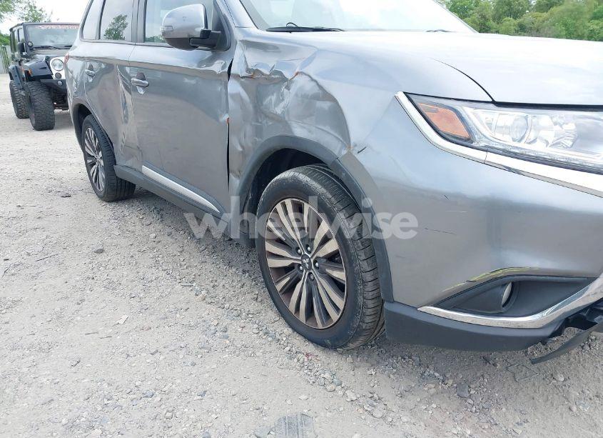 Photo 6 of 2020 Mitsubishi Outlander SE 2.4 (VIN JA4AD3A37LZ044719)
