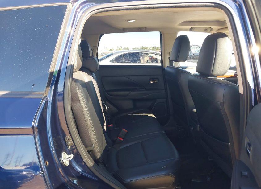 Photo 8 of 2014 Mitsubishi Outlander SE (VIN JA4AD3A38EZ006905)