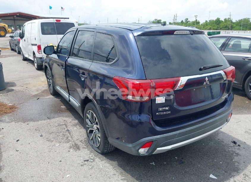 Photo 3 of 2016 Mitsubishi Outlander SE/SEL (VIN JA4AD3A38GZ008897)