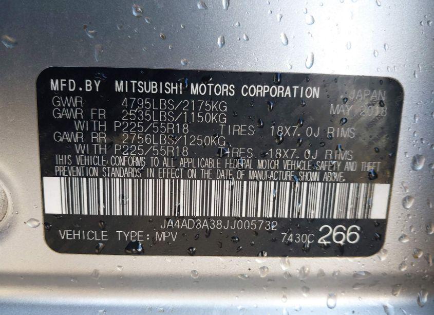 Photo 9 of 2018 Mitsubishi Outlander SEL (VIN JA4AD3A38JJ005732)