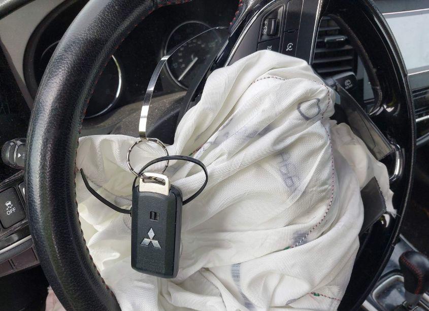 Photo 11 of 2020 Mitsubishi Outlander LE 2.4 (VIN JA4AD3A38LZ003127)