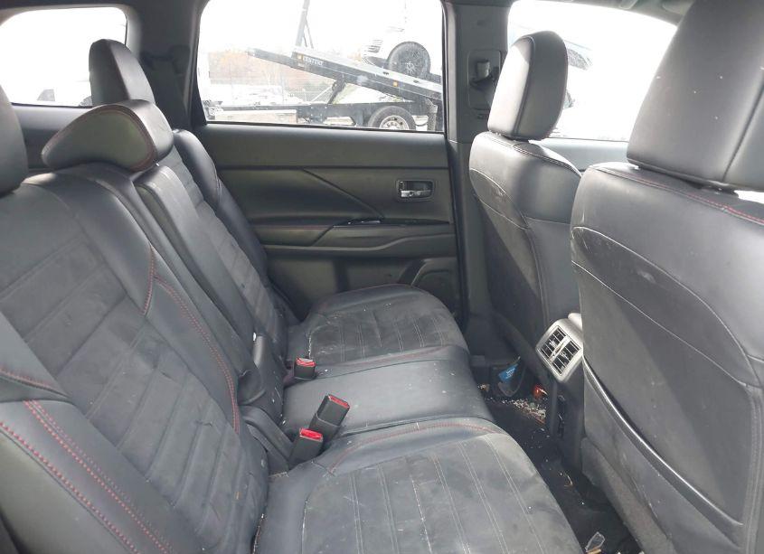 Photo 8 of 2020 Mitsubishi Outlander LE 2.4 (VIN JA4AD3A38LZ003127)