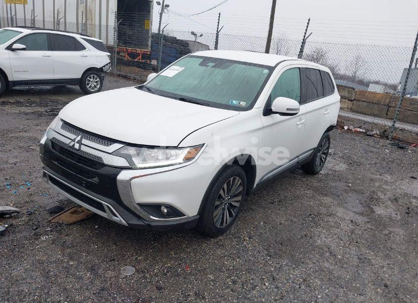 Photo 2 of 2020 Mitsubishi Outlander SE 2.4 (VIN JA4AD3A38LZ045054)