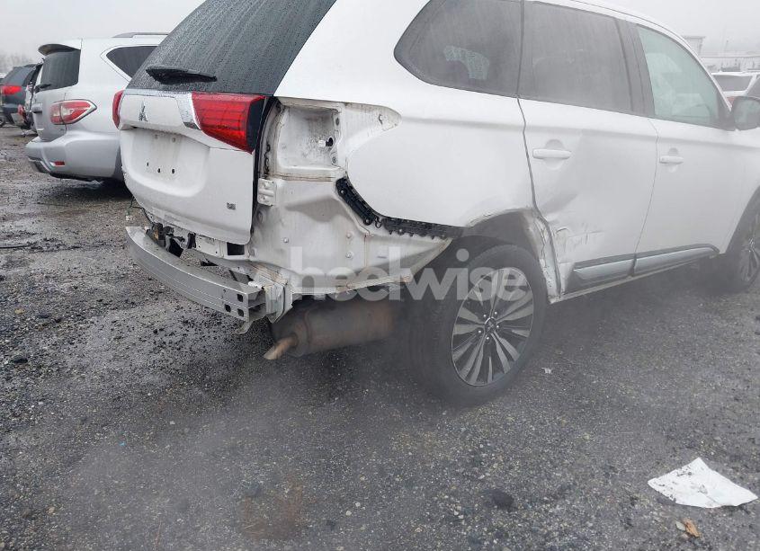 Photo 6 of 2020 Mitsubishi Outlander SE 2.4 (VIN JA4AD3A38LZ045054)