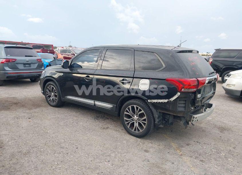 Photo 3 of 2016 Mitsubishi Outlander SE/SEL (VIN JA4AD3A39GZ010562)