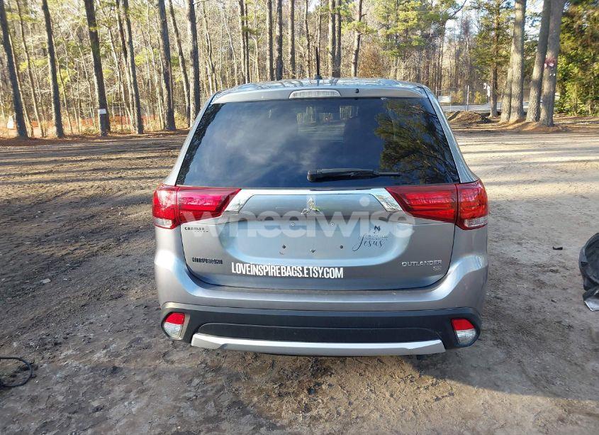 Photo 17 of 2016 Mitsubishi Outlander SE (VIN JA4AD3A39GZ020587)