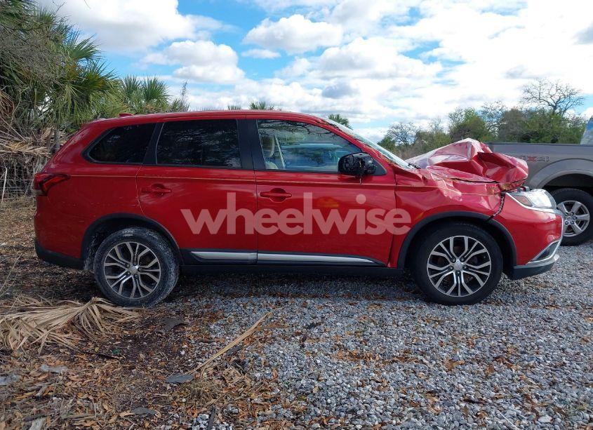 Photo 13 of 2017 Mitsubishi Outlander SE/SEL (VIN JA4AD3A39HZ010899)