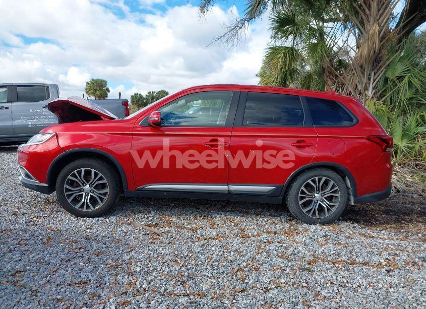 Photo 14 of 2017 Mitsubishi Outlander SE/SEL (VIN JA4AD3A39HZ010899)