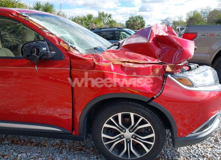 Photo 17 of 2017 Mitsubishi Outlander SE/SEL (VIN JA4AD3A39HZ010899)