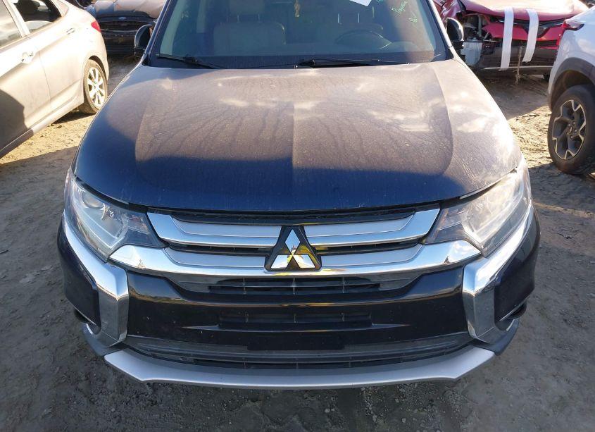 Photo 13 of 2017 Mitsubishi Outlander SEL (VIN JA4AD3A39HZ016251)