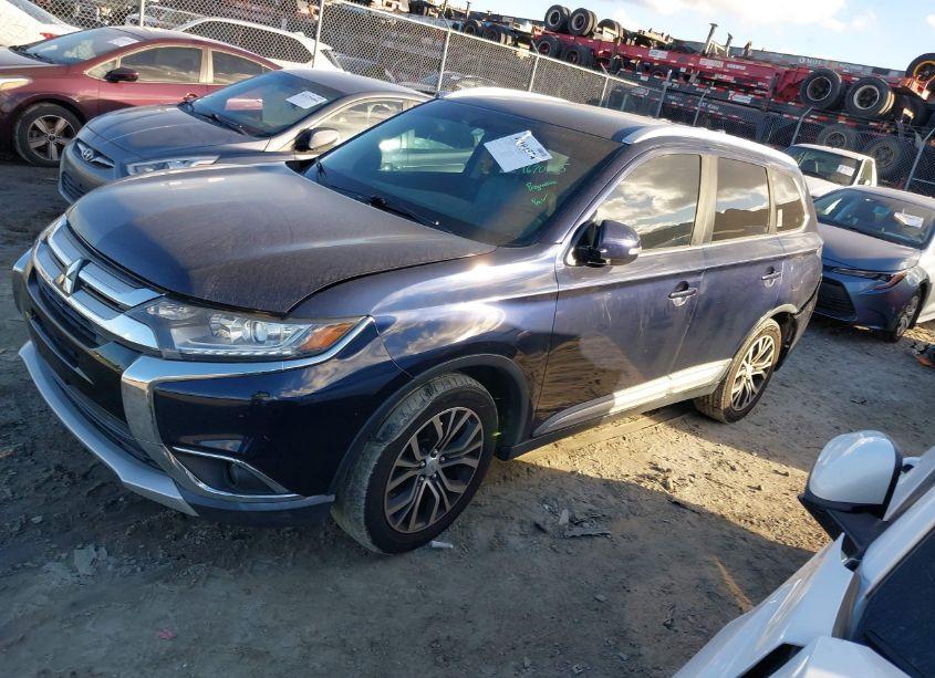 Photo 2 of 2017 Mitsubishi Outlander SEL (VIN JA4AD3A39HZ016251)