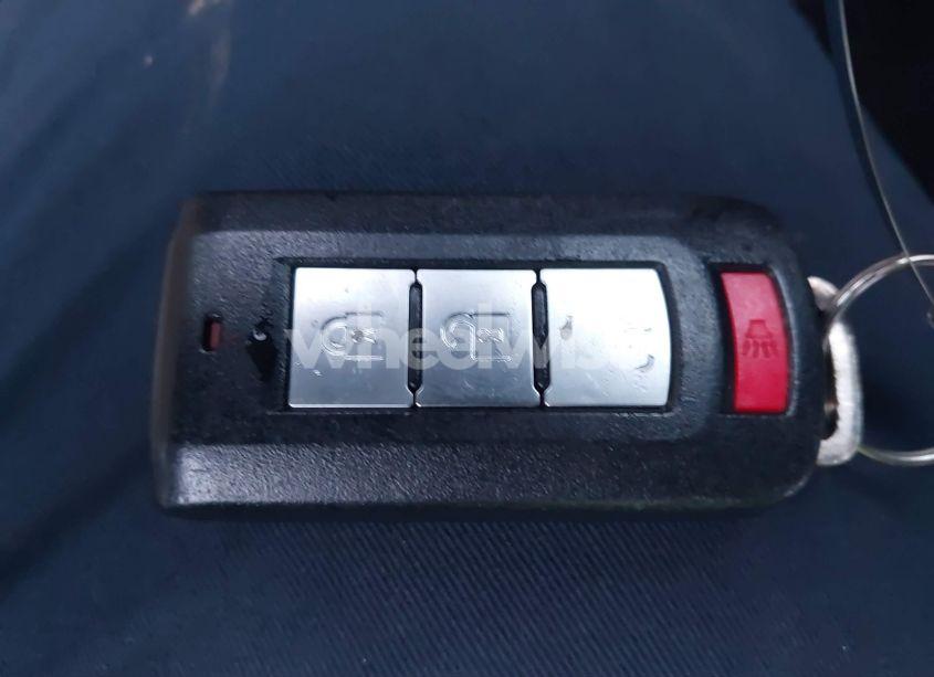 Photo 11 of 2018 Mitsubishi Outlander SE (VIN JA4AD3A39JZ003201)