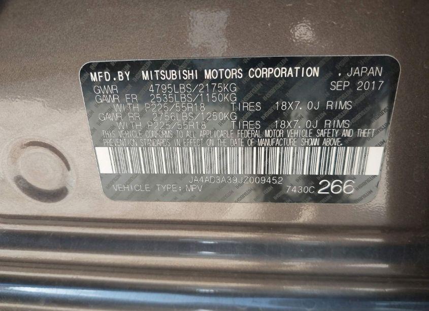 Photo 9 of 2018 Mitsubishi Outlander SE (VIN JA4AD3A39JZ009452)