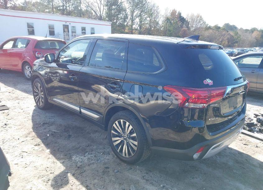 Photo 3 of 2019 Mitsubishi Outlander SE (VIN JA4AD3A39KZ013809)