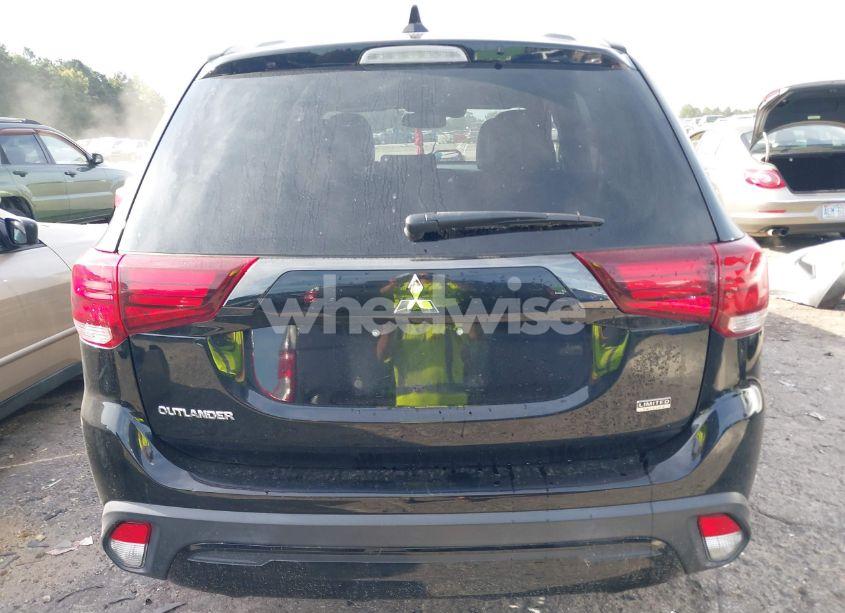 Photo 17 of 2020 Mitsubishi Outlander LE 2.4/SE 2.4/SEL 2.4/SP 2.4 (VIN JA4AD3A39LZ031129)