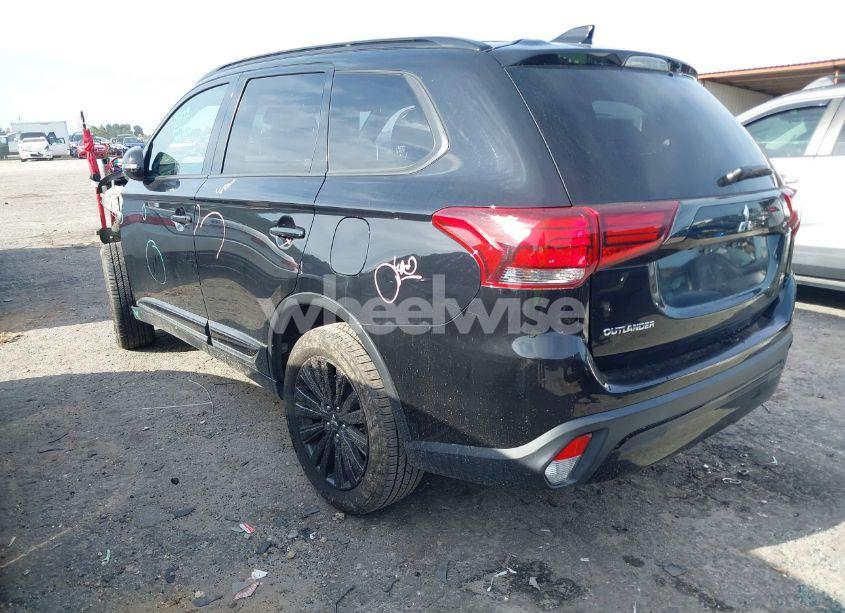 Photo 3 of 2020 Mitsubishi Outlander LE 2.4/SE 2.4/SEL 2.4/SP 2.4 (VIN JA4AD3A39LZ031129)