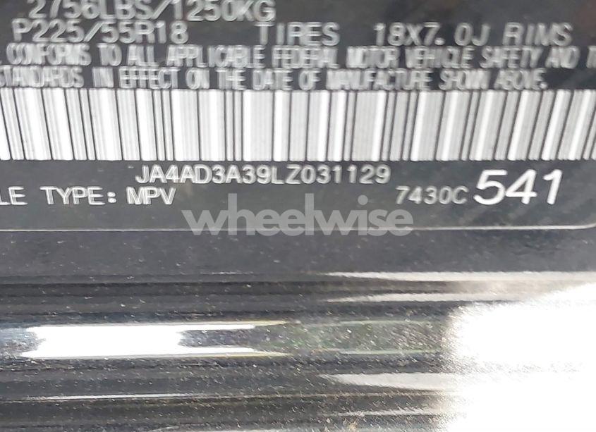 Photo 9 of 2020 Mitsubishi Outlander LE 2.4/SE 2.4/SEL 2.4/SP 2.4 (VIN JA4AD3A39LZ031129)