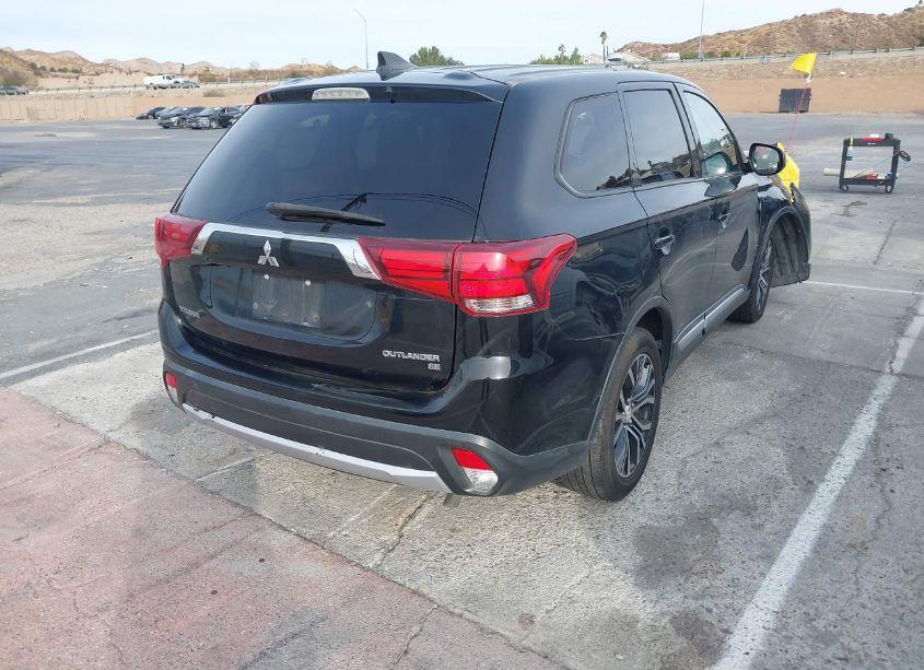 Photo 4 of 2017 Mitsubishi Outlander SE (VIN JA4AD3A3XHZ064311)