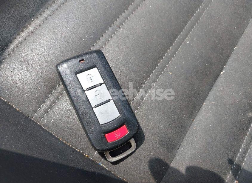 Photo 11 of 2020 Mitsubishi Outlander SE 2.4 (VIN JA4AD3A3XLZ005333)