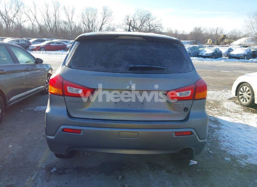 Photo 17 of 2011 Mitsubishi Outlander SPORT ES (VIN JA4AP3AU0BZ018767)