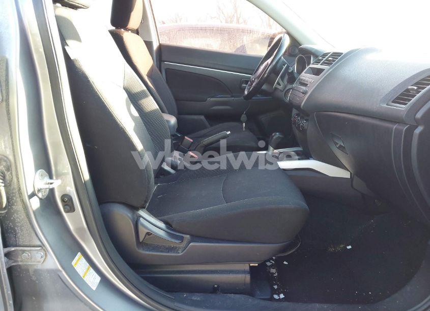 Photo 5 of 2011 Mitsubishi Outlander SPORT ES (VIN JA4AP3AU0BZ018767)