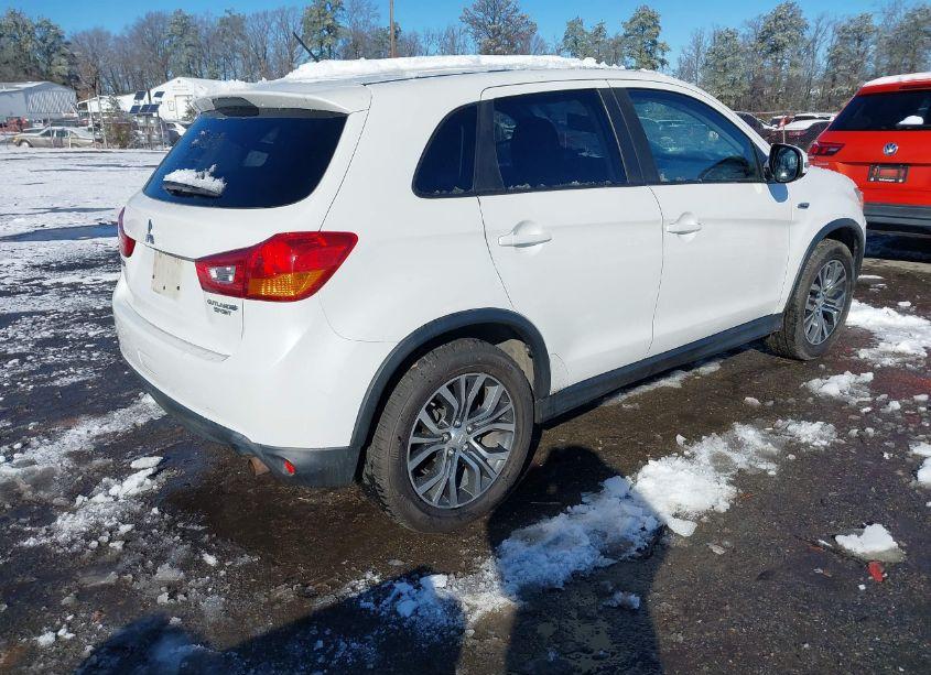 Photo 4 of 2016 Mitsubishi Outlander SPORT 2.0 ES (VIN JA4AP3AU0GZ060895)