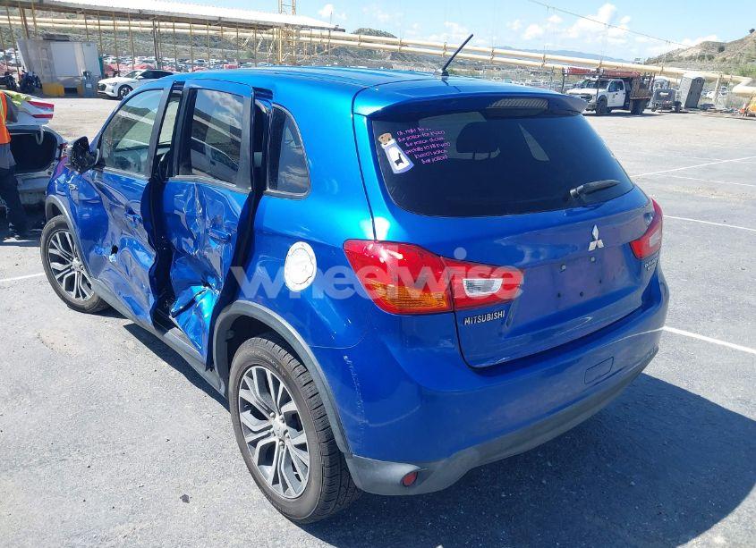 Photo 3 of 2016 Mitsubishi Outlander SPORT 2.0 ES (VIN JA4AP3AU0GZ064591)