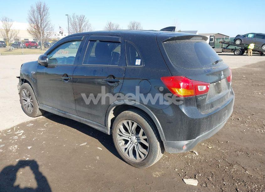 Photo 3 of 2017 Mitsubishi Outlander SPORT 2.0 ES (VIN JA4AP3AU0HZ067654)