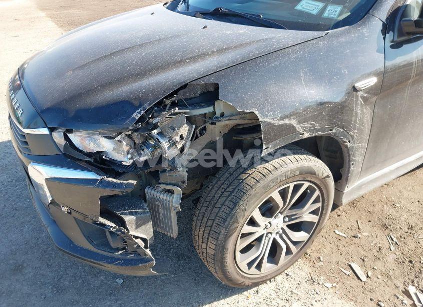 Photo 6 of 2017 Mitsubishi Outlander SPORT 2.0 ES (VIN JA4AP3AU0HZ067654)