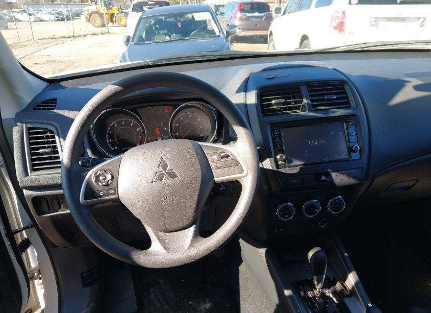 Photo 18 of 2019 Mitsubishi Outlander SPORT 2.0 ES (VIN JA4AP3AU0KU004154)