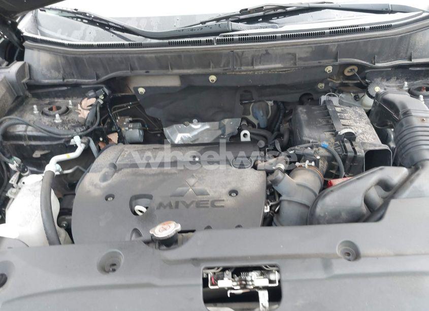 Photo 10 of 2019 Mitsubishi Outlander SPORT 2.0 LE/2.0 SP (VIN JA4AP3AU0KU023173)