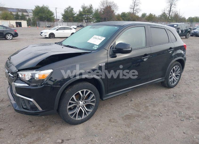 Photo 2 of 2019 Mitsubishi Outlander SPORT 2.0 LE/2.0 SP (VIN JA4AP3AU0KU023173)