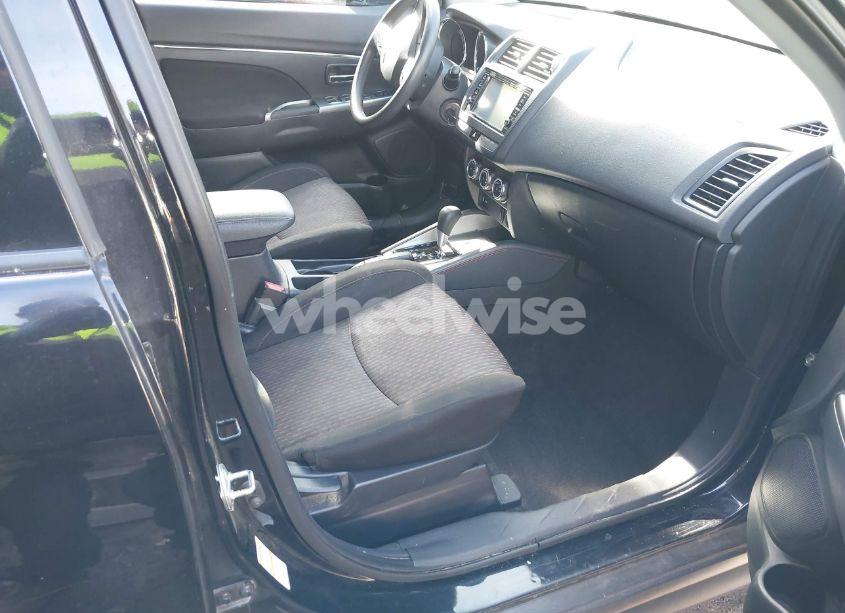 Photo 5 of 2019 Mitsubishi Outlander SPORT 2.0 ES (VIN JA4AP3AU0KU023366)