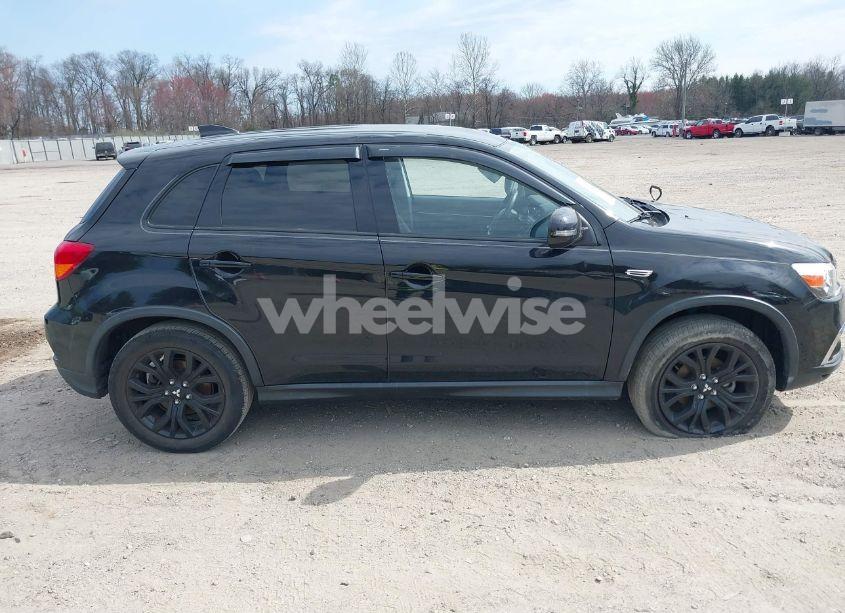 Photo 13 of 2019 Mitsubishi Outlander SPORT 2.0 LE (VIN JA4AP3AU0KU031712)