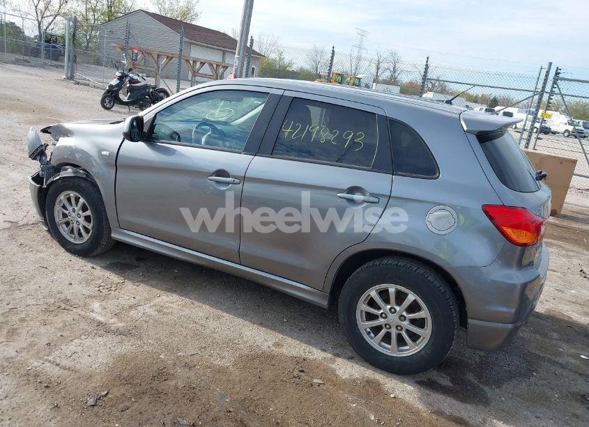 Photo 3 of 2012 Mitsubishi Outlander SPORT ES (VIN JA4AP3AU1CZ003115)