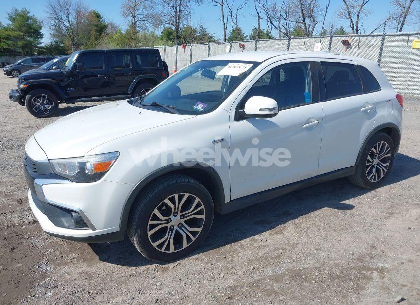 Photo 2 of 2017 Mitsubishi Outlander SPORT 2.0 ES (VIN JA4AP3AU1HZ005244)