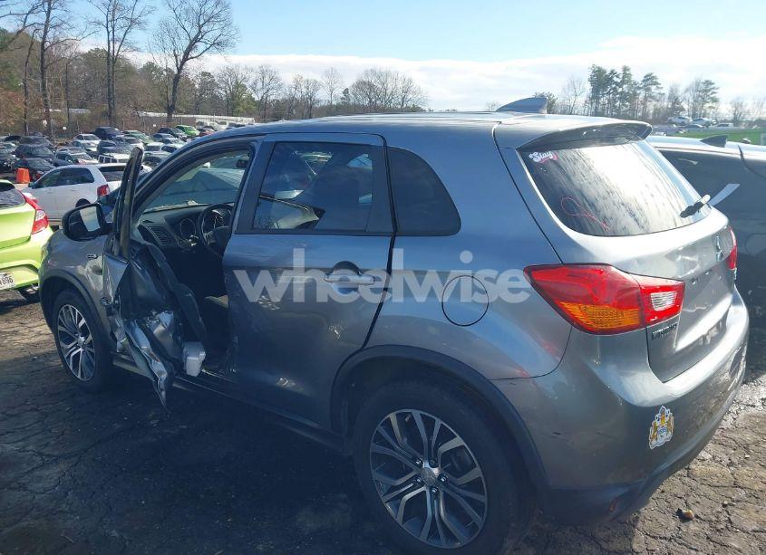 Photo 14 of 2017 Mitsubishi Outlander SPORT 2.0 ES (VIN JA4AP3AU1HZ023453)