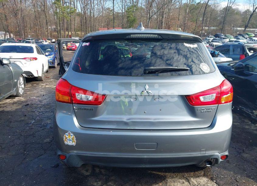 Photo 16 of 2017 Mitsubishi Outlander SPORT 2.0 ES (VIN JA4AP3AU1HZ023453)