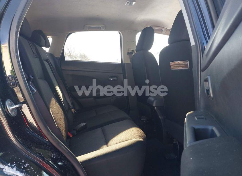 Photo 8 of 2017 Mitsubishi Outlander SPORT 2.0 ES (VIN JA4AP3AU1HZ048529)