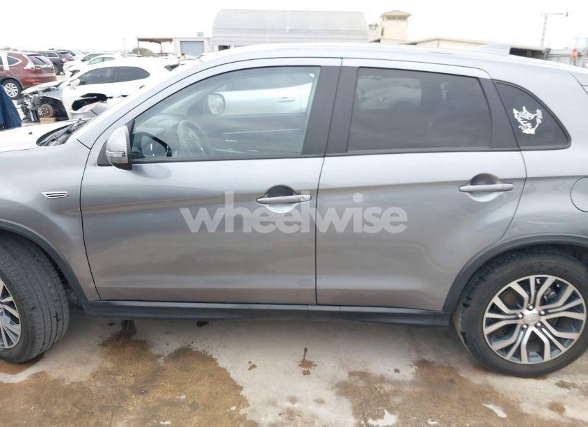 Photo 14 of 2018 Mitsubishi Outlander SPORT 2.0 ES (VIN JA4AP3AU1JZ008845)
