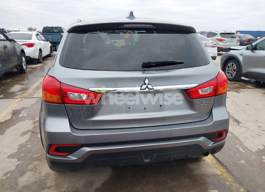 Photo 16 of 2018 Mitsubishi Outlander SPORT 2.0 ES (VIN JA4AP3AU1JZ008845)