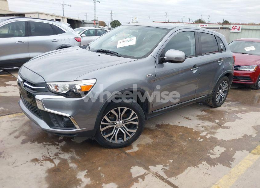 Photo 2 of 2018 Mitsubishi Outlander SPORT 2.0 ES (VIN JA4AP3AU1JZ008845)