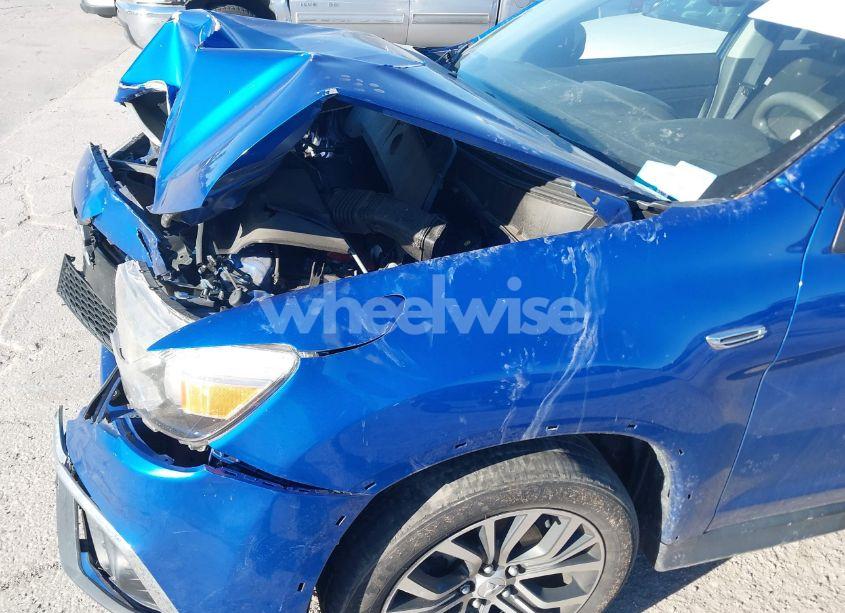 Photo 17 of 2019 Mitsubishi Outlander SPORT 2.0 LE/2.0 SP (VIN JA4AP3AU1KU035543)