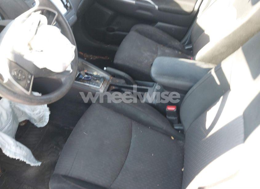 Photo 21 of 2019 Mitsubishi Outlander SPORT 2.0 LE/2.0 SP (VIN JA4AP3AU1KU035543)