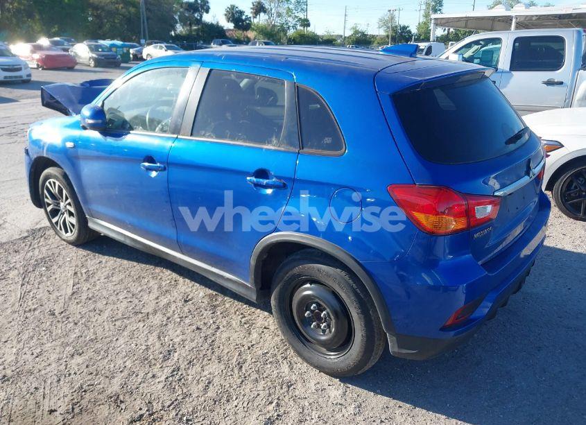 Photo 3 of 2019 Mitsubishi Outlander SPORT 2.0 LE/2.0 SP (VIN JA4AP3AU1KU035543)