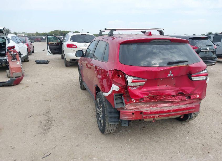 Photo 3 of 2020 Mitsubishi Outlander SPORT 2.0 ES (VIN JA4AP3AU1LU005749)