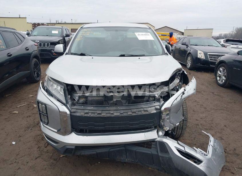 Photo 12 of 2020 Mitsubishi Outlander SPORT 2.0 BE/2.0 ES/2.0 SP (VIN JA4AP3AU1LU017643)